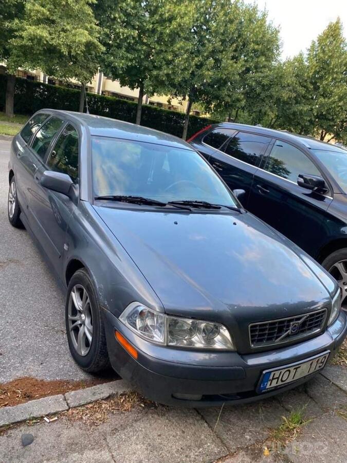 Volvo V40 1 generation [2th restyling] wagon