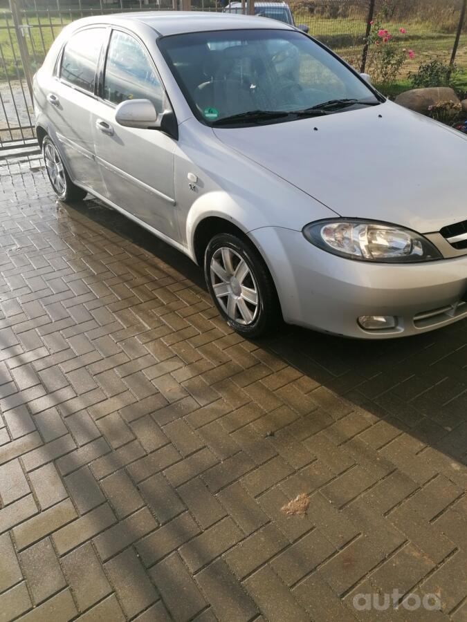 Chevrolet Lacetti 1 generation Hatchback