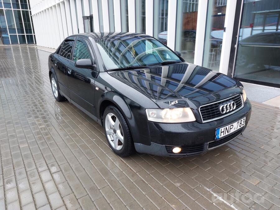 Audi A4 B6 Sedan