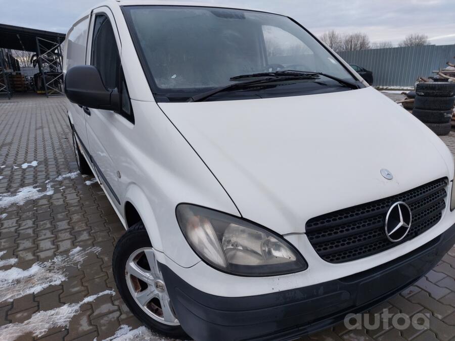 Mercedes-Benz Vito W639 Minivan 4-doors