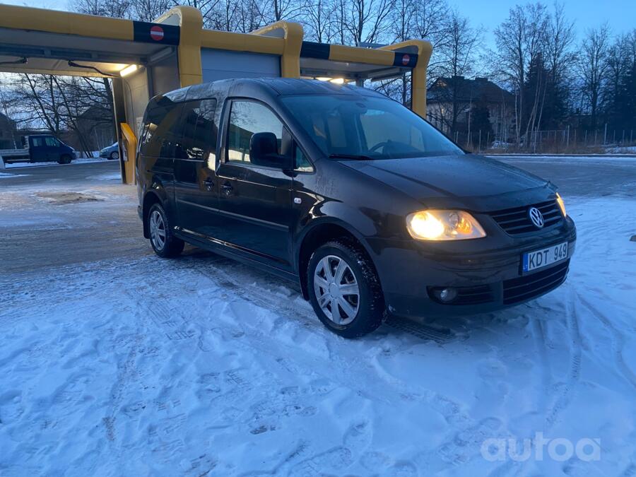 Volkswagen Caddy 3 generation Maxi minivan 4-doors