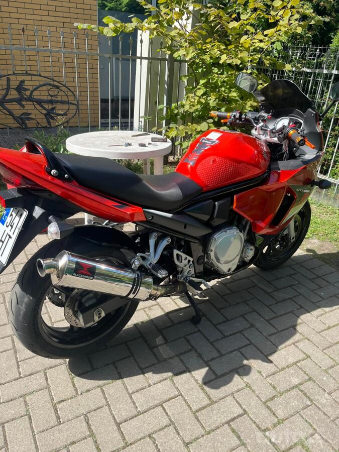 Suzuki GSX-F