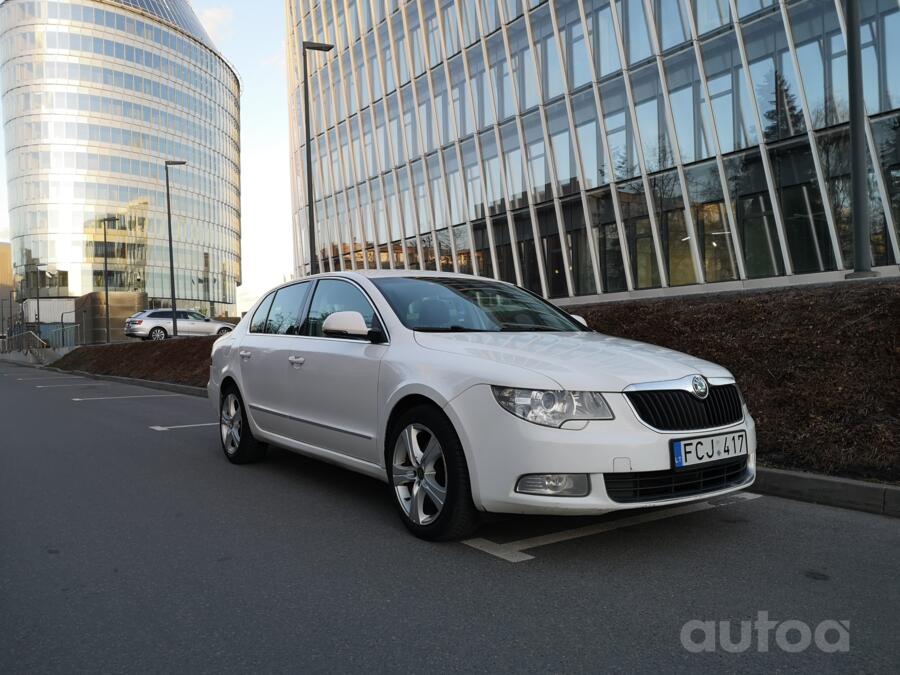 Skoda Superb 2 generation Liftback