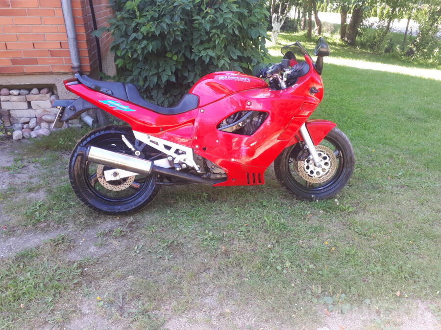 Suzuki GSX-F