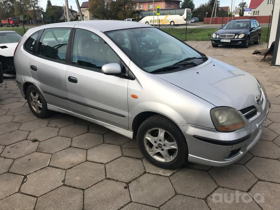 Nissan Almera Tino 1 generation [restyling]