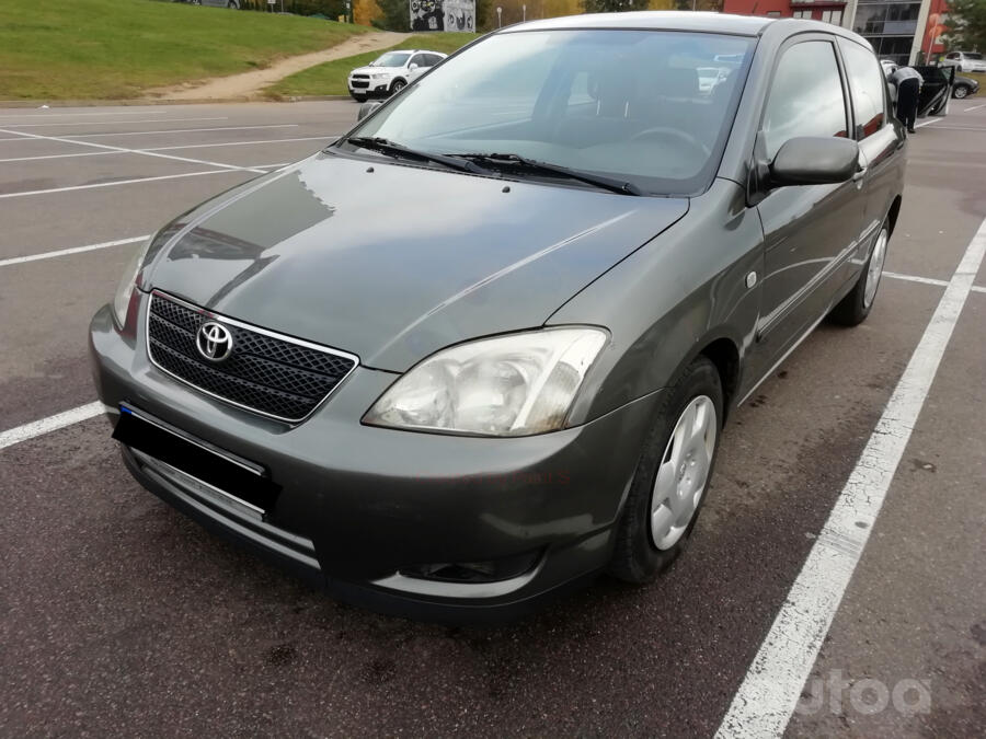 Toyota Corolla E120 Hatchback 3-doors