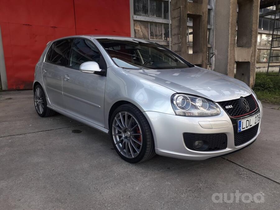 Volkswagen Golf GTI 5 generation