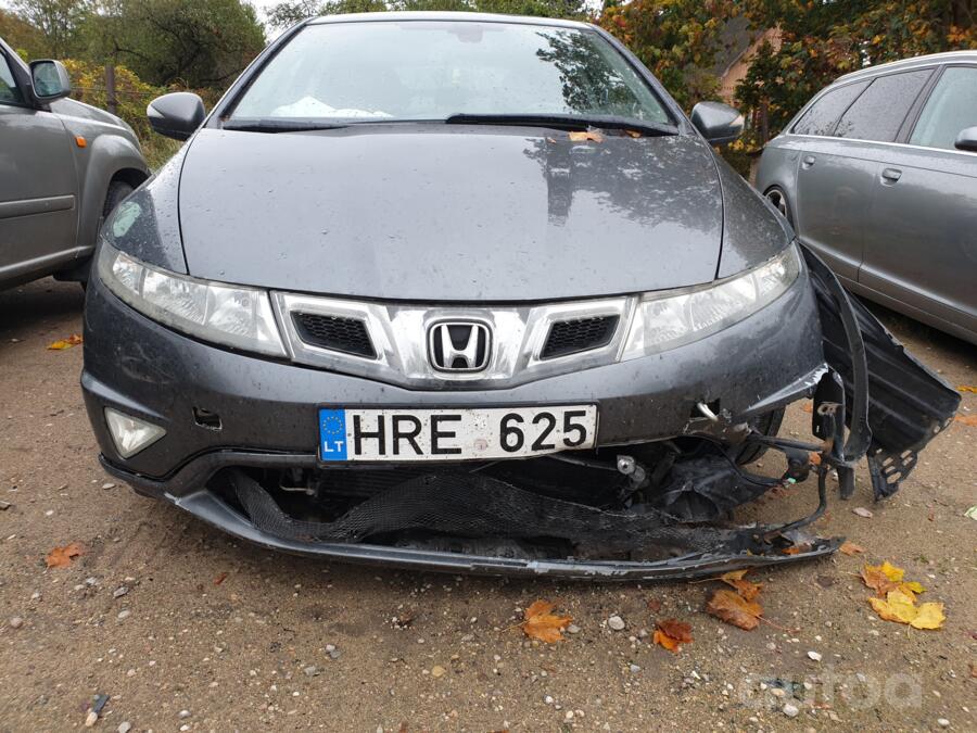 Honda Civic 8 generation [restyling] Hatchback 5-doors