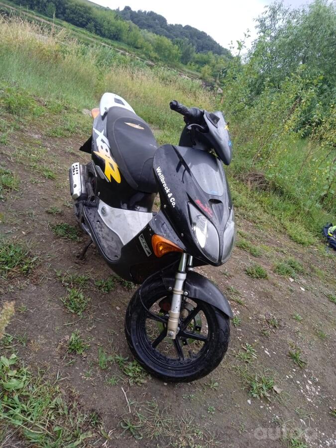 Honda XR
