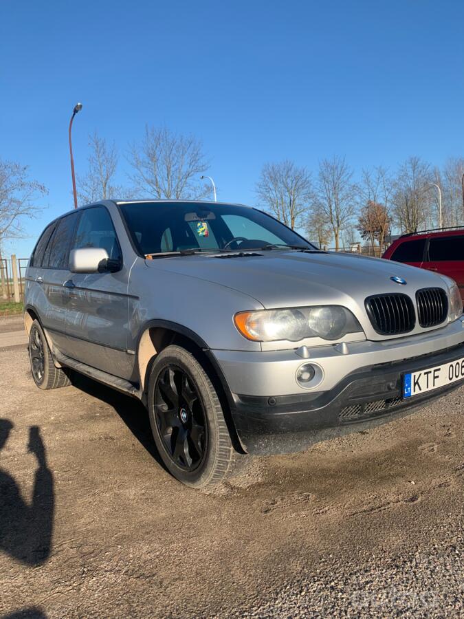 BMW X5 E53 Crossover