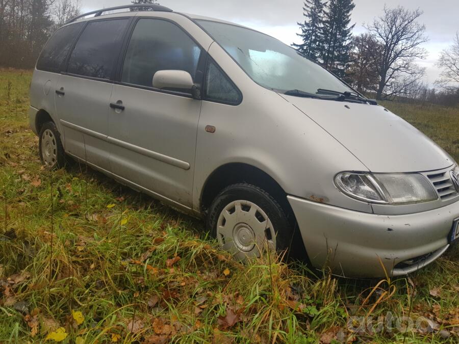 Volkswagen Sharan 1 generation Minivan 5-doors