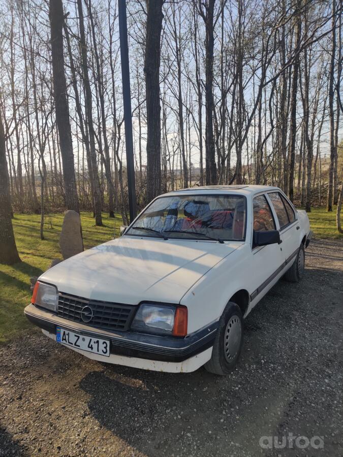 Opel Ascona C Sedan 4-doors