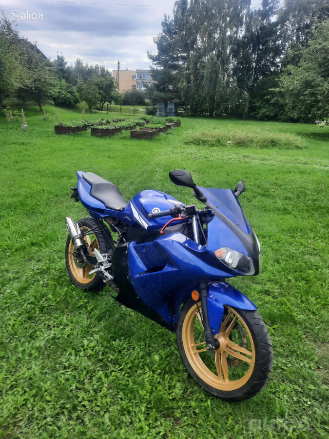 Yamaha TZR