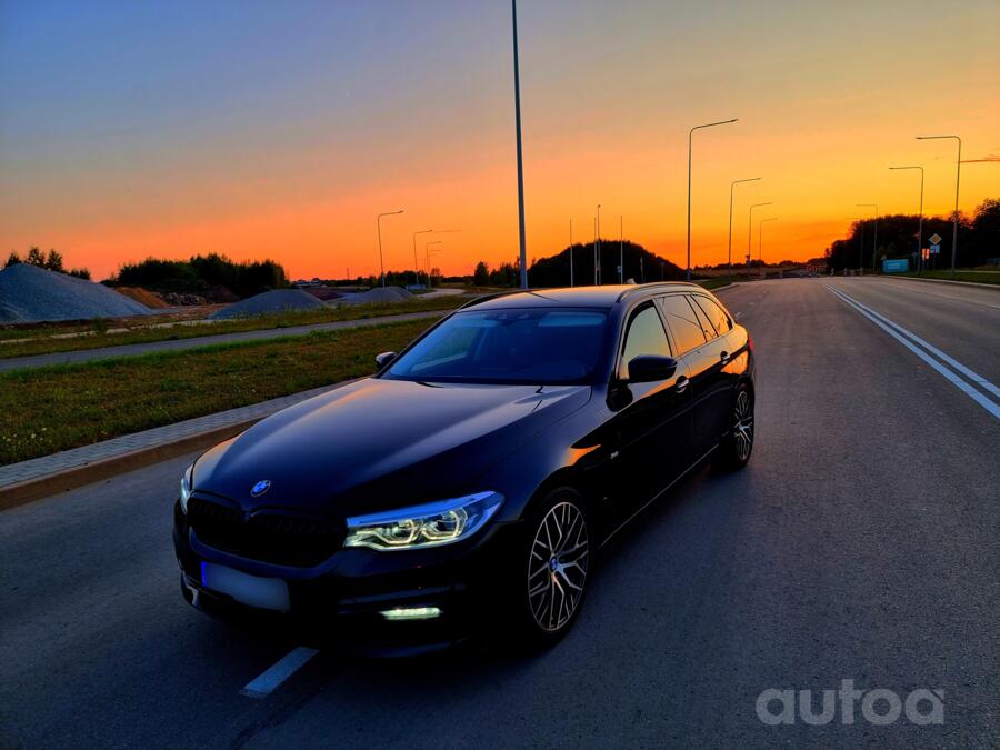 BMW 5 Series G30 Touring wagon
