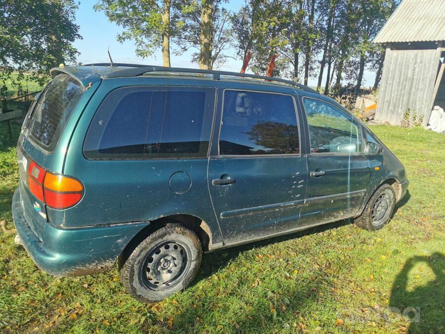 Volkswagen Sharan 1 generation Minivan 5-doors