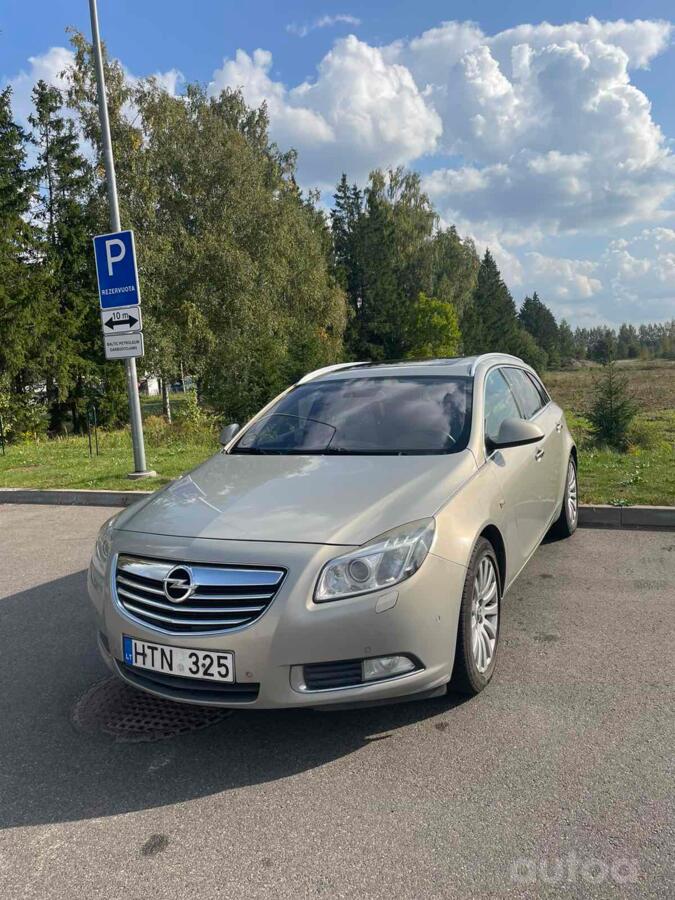 Opel Insignia A Sports Tourer wagon 5-doors