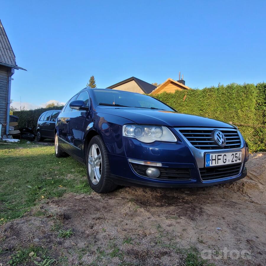Volkswagen Passat B6 wagon 5-doors