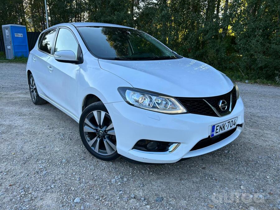 Nissan Pulsar NB17