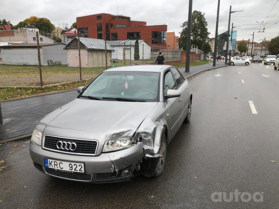 Audi A4 B6 Sedan