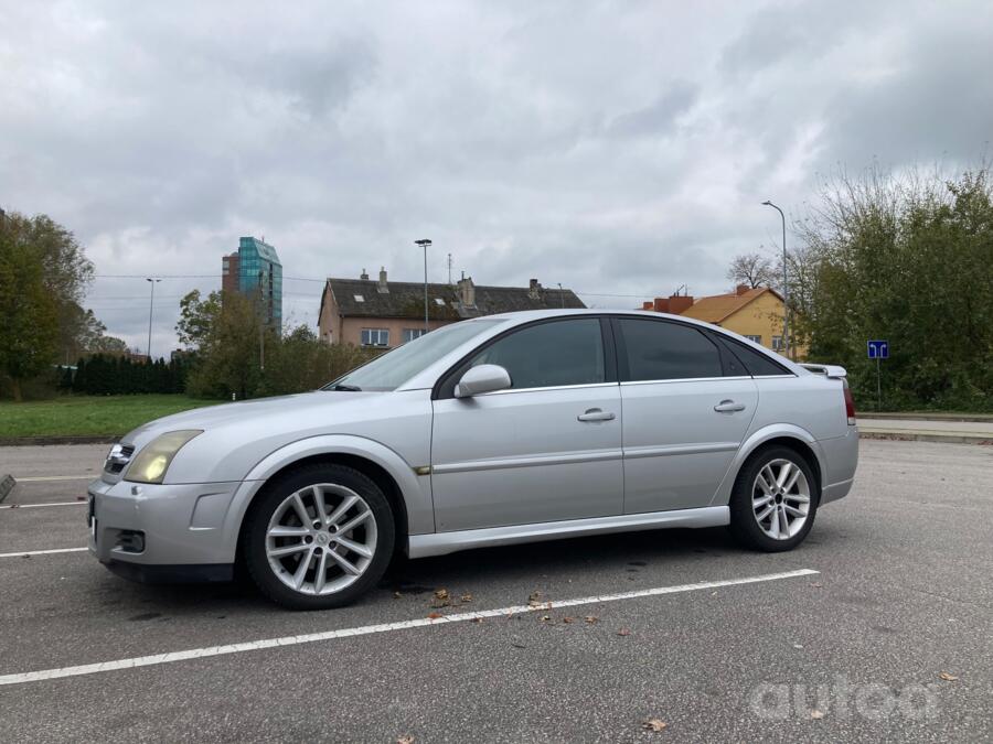 Opel Vectra C GTS hatchback