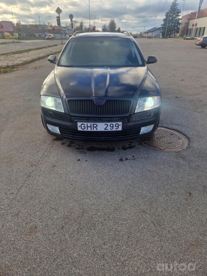 Skoda Octavia 2 generation Combi wagon 5-doors
