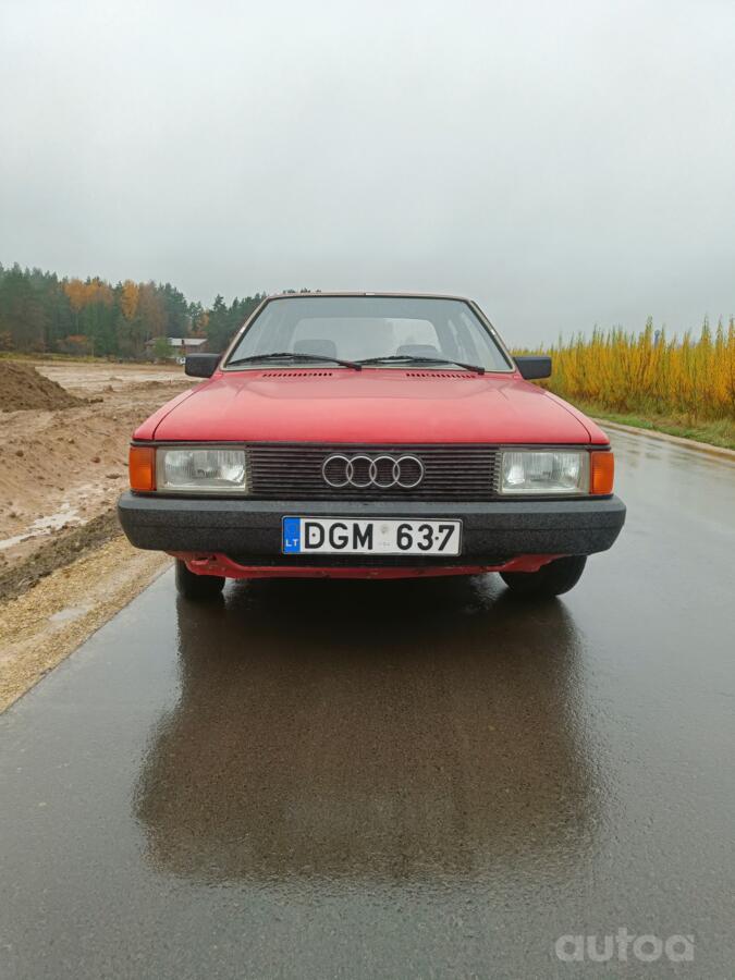 Audi 80 B2 Sedan 4-doors