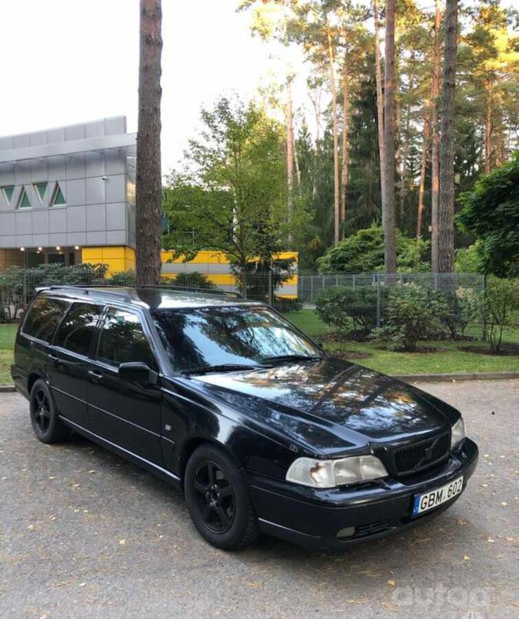 Volvo V70 1 generation wagon