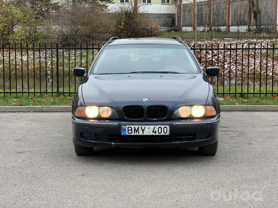 BMW 5 Series E39 Touring wagon