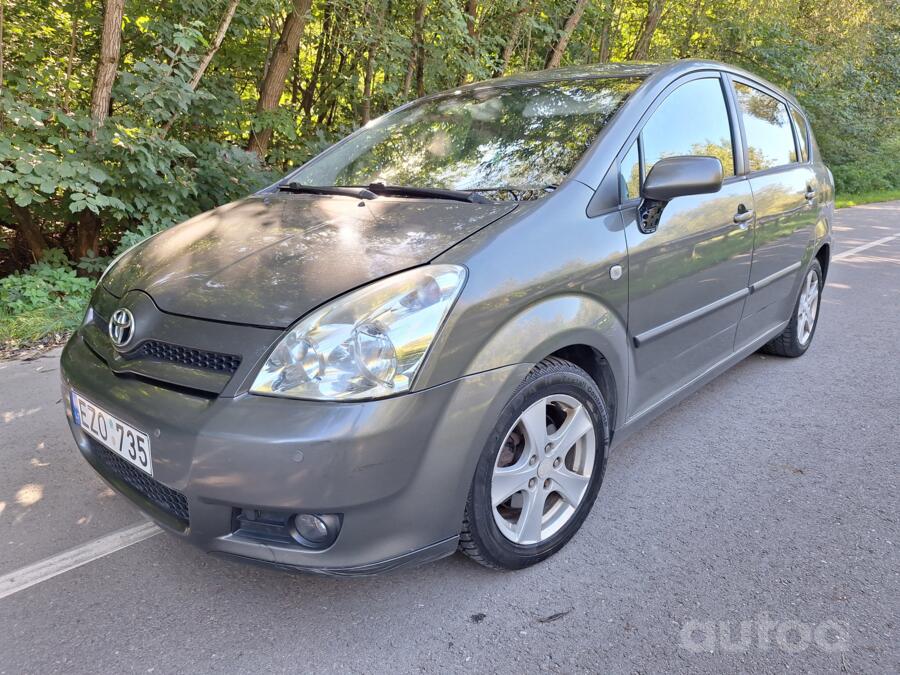 Toyota Corolla Verso 1 generation [restyling] Minivan