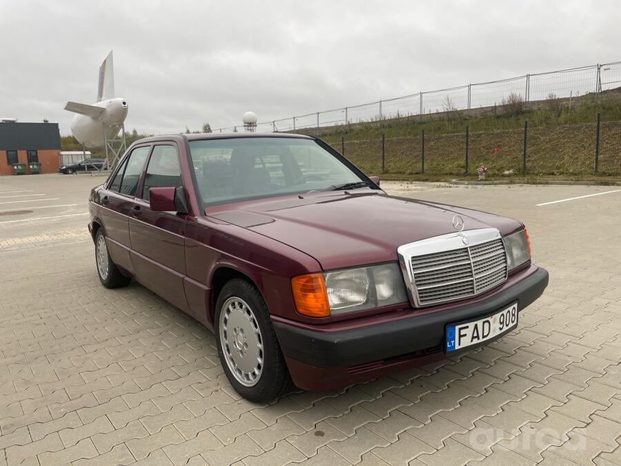 Mercedes-Benz 190 (W201) 1 generation