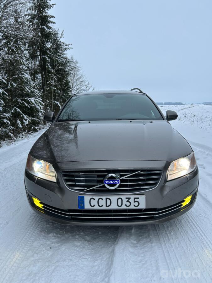 Volvo V70 3 generation wagon