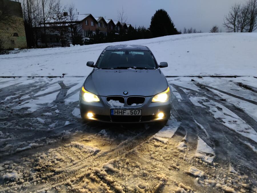 BMW 5 Series E60/E61 Sedan