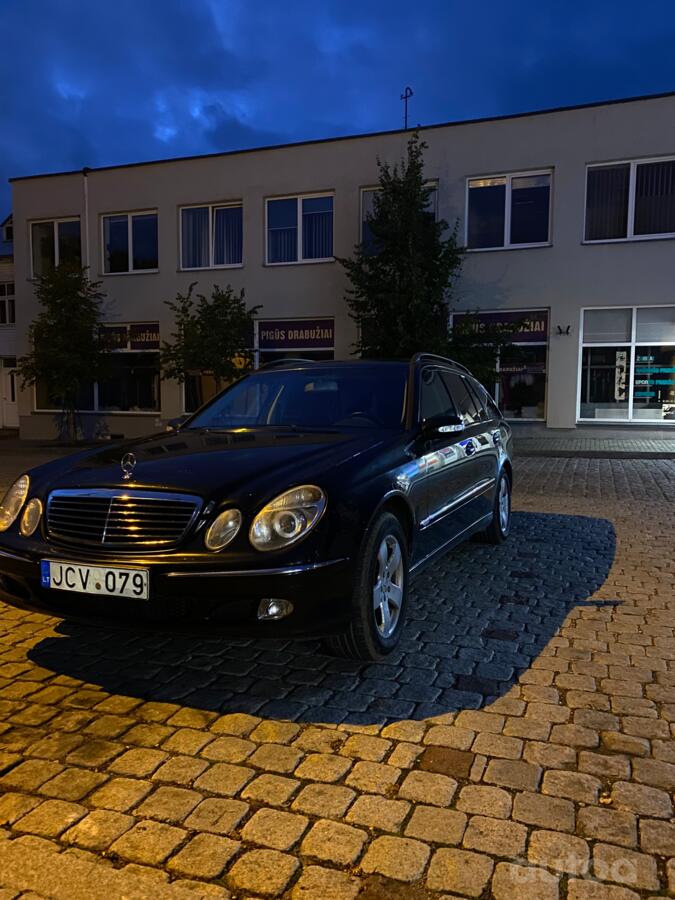 Mercedes-Benz E-Class W211/S211 wagon 5-doors