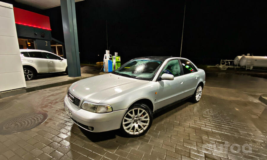 Audi A4 B5 Sedan