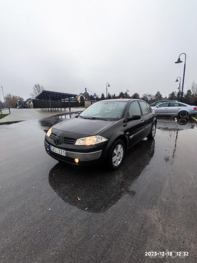Renault Megane 2 generation Sedan