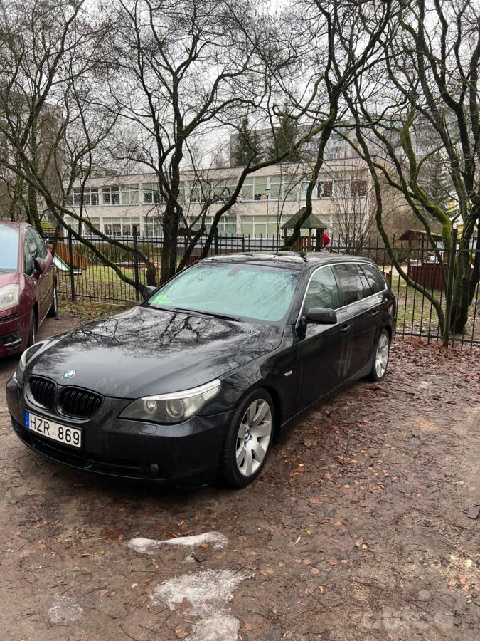 BMW 5 Series E60/E61 Touring wagon