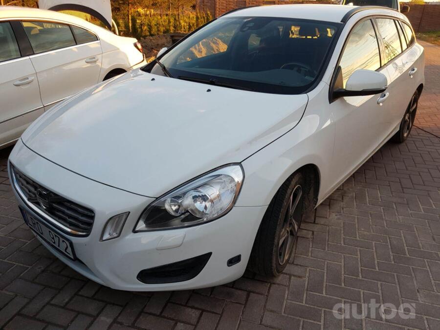 Volvo V60 1 generation wagon