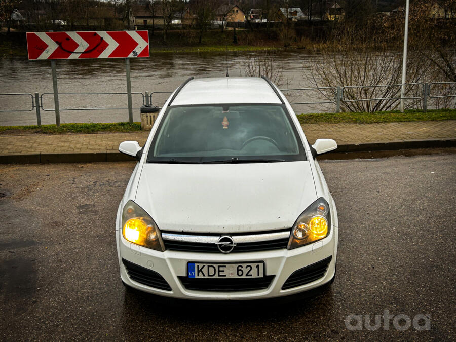 Opel Astra H wagon