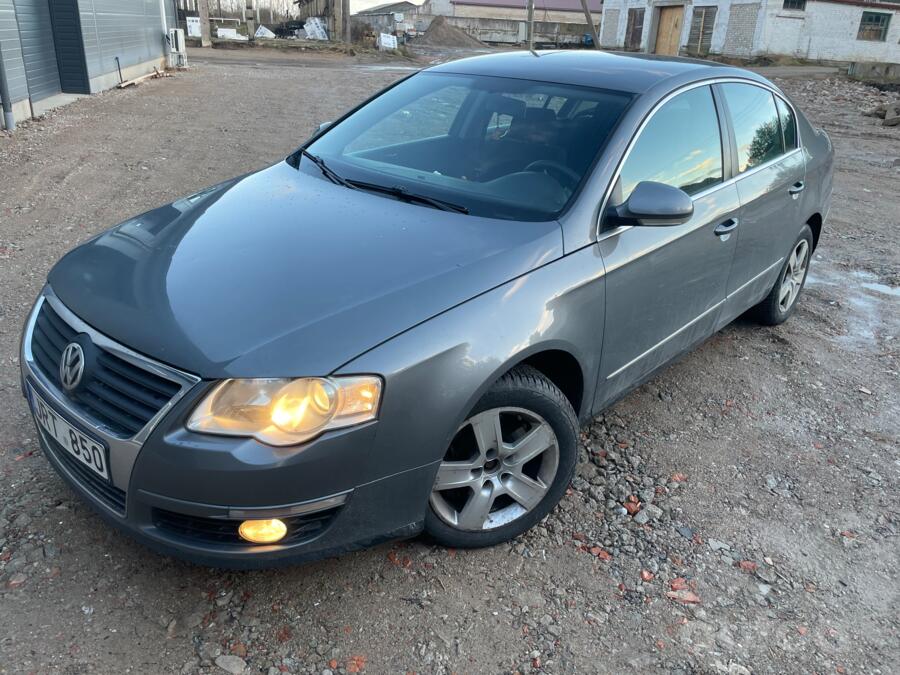 Volkswagen Passat B6 Sedan 4-doors