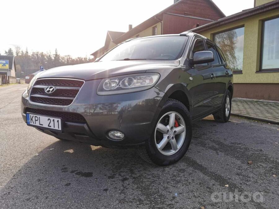 Hyundai Santa Fe CM Crossover