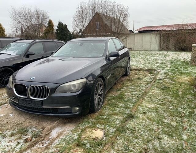 BMW 7 Series F01/F02 Sedan