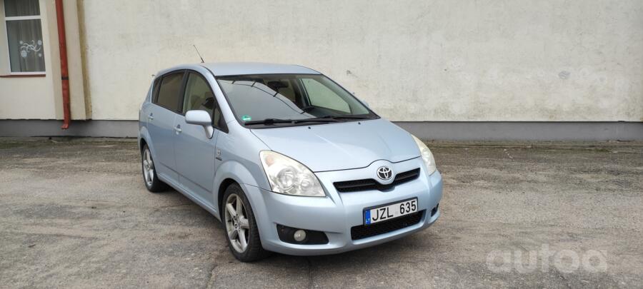 Toyota Corolla Verso 1 generation [restyling] -2 generation