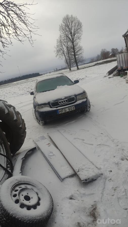 Audi A4 B5 [restyling] Avant wagon 5-doors
