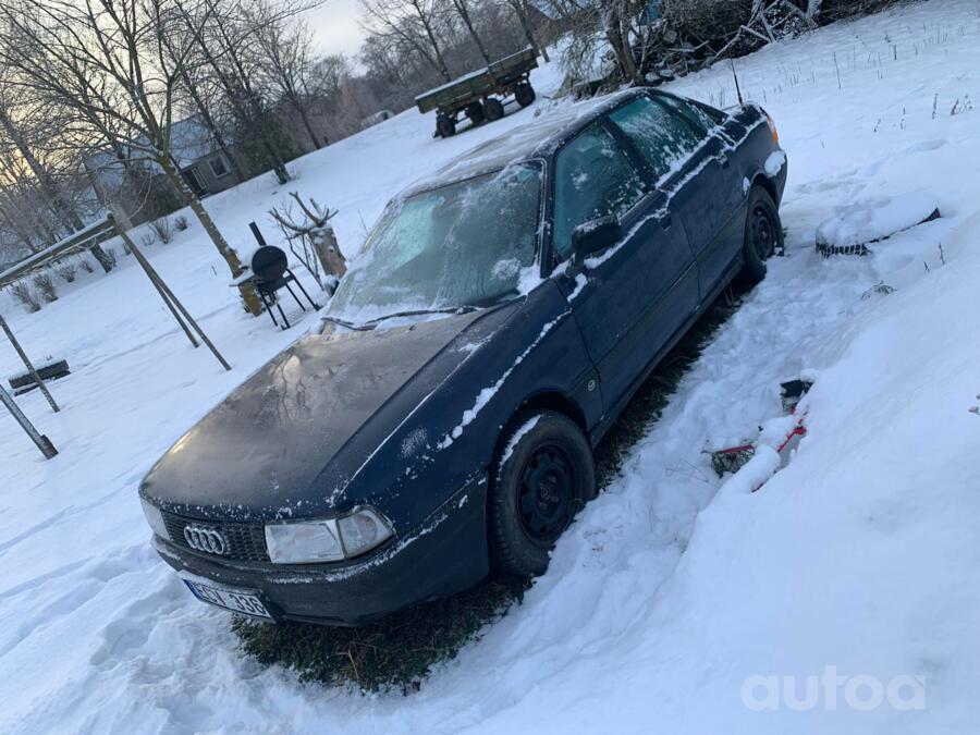 Audi 80 4 generation (B3) Sedan