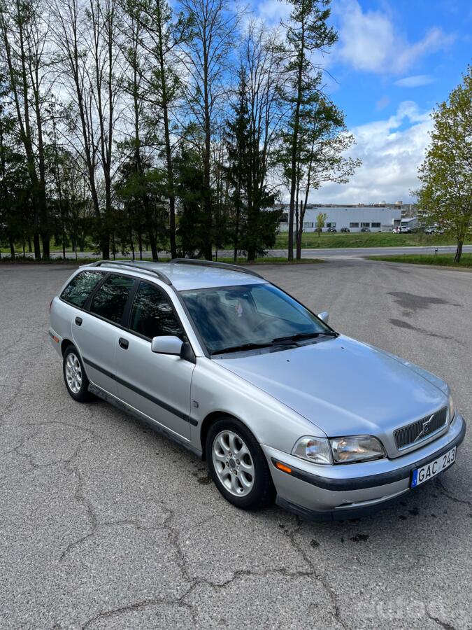 Volvo V40 1 generation [restyling] wagon