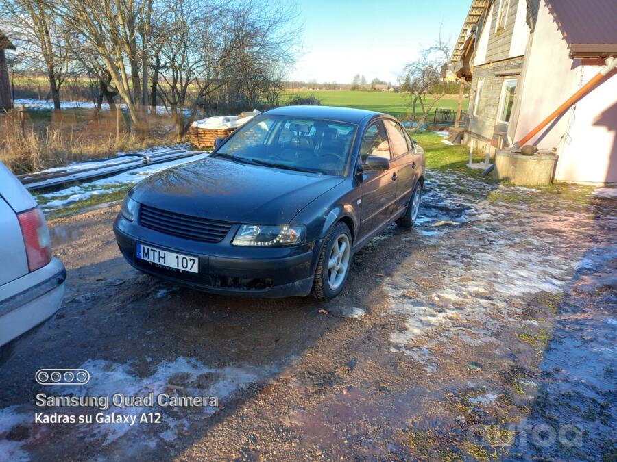 Volkswagen Passat B5 Sedan 4-doors
