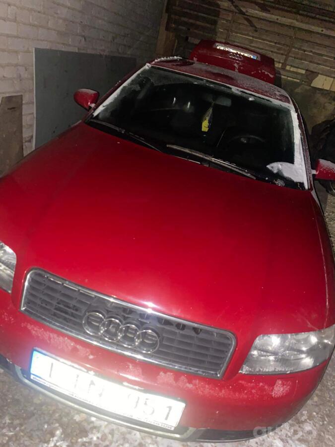Audi A4 B6 Sedan