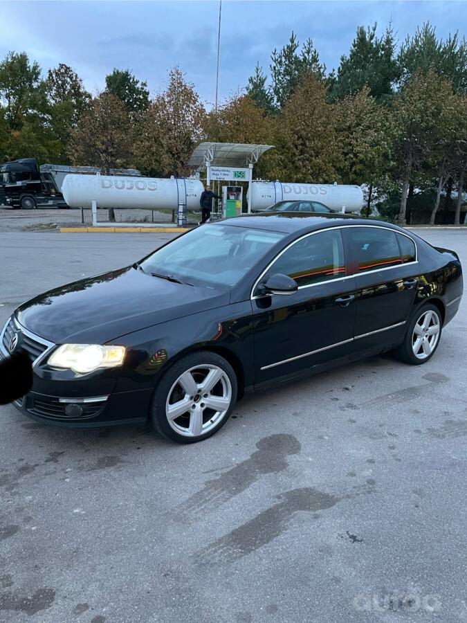 Volkswagen Passat B6 Sedan 4-doors