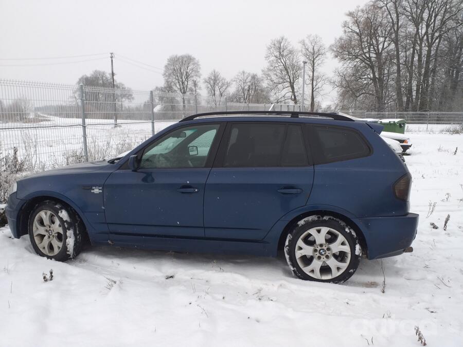 BMW X3 E83 Crossover