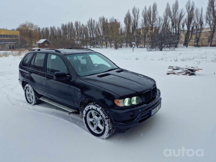 BMW X5 E53 Crossover